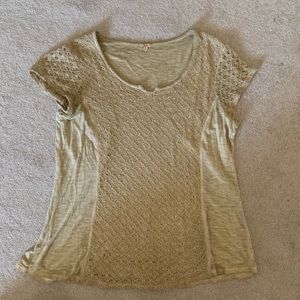 tan short sleeve top